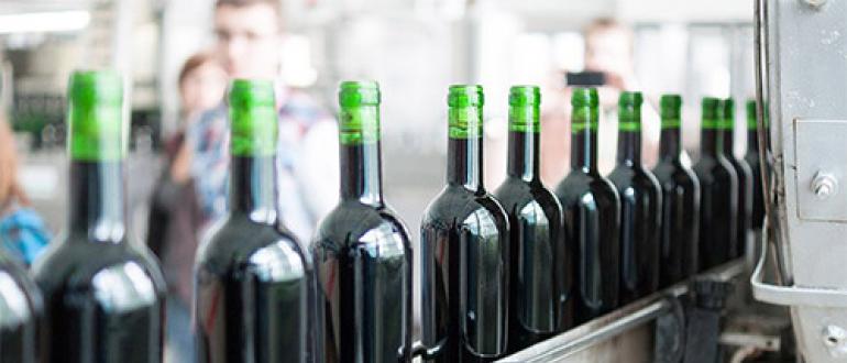 Уксусное скисание вина: причины, симптомы и лечение Вино из винограда убрать кислоту
